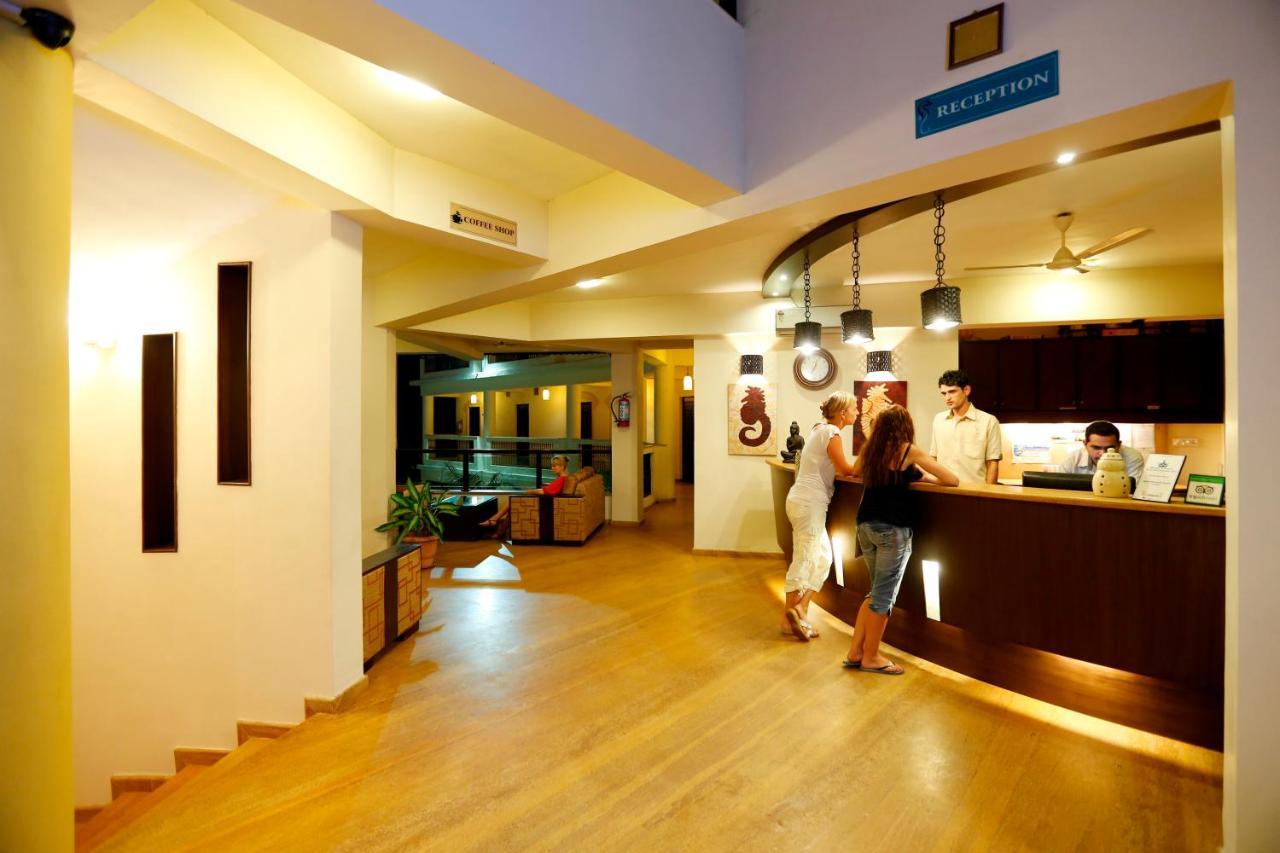 The Sea Horse Resort Baga Exterior foto
